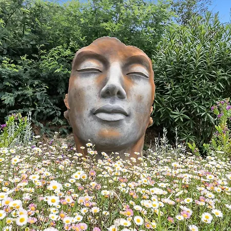 فيلة Dolce C7 سانت ماكسيم